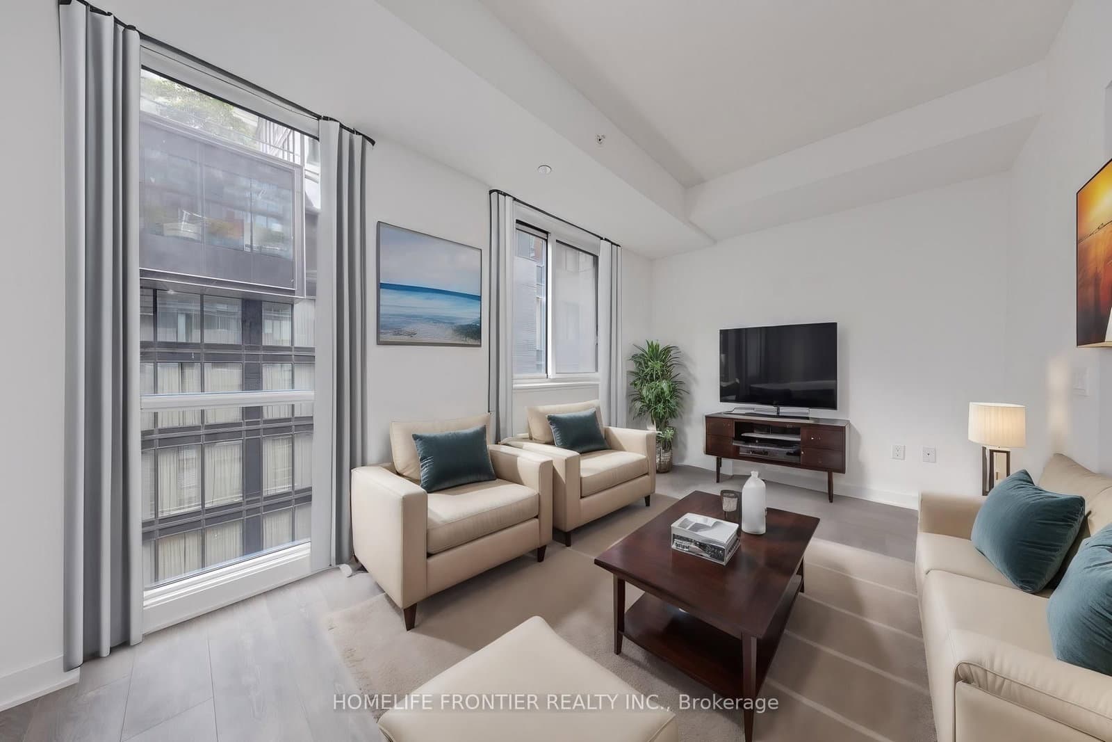 115 Blue Jays Way, Unit 705 thumbnail 2