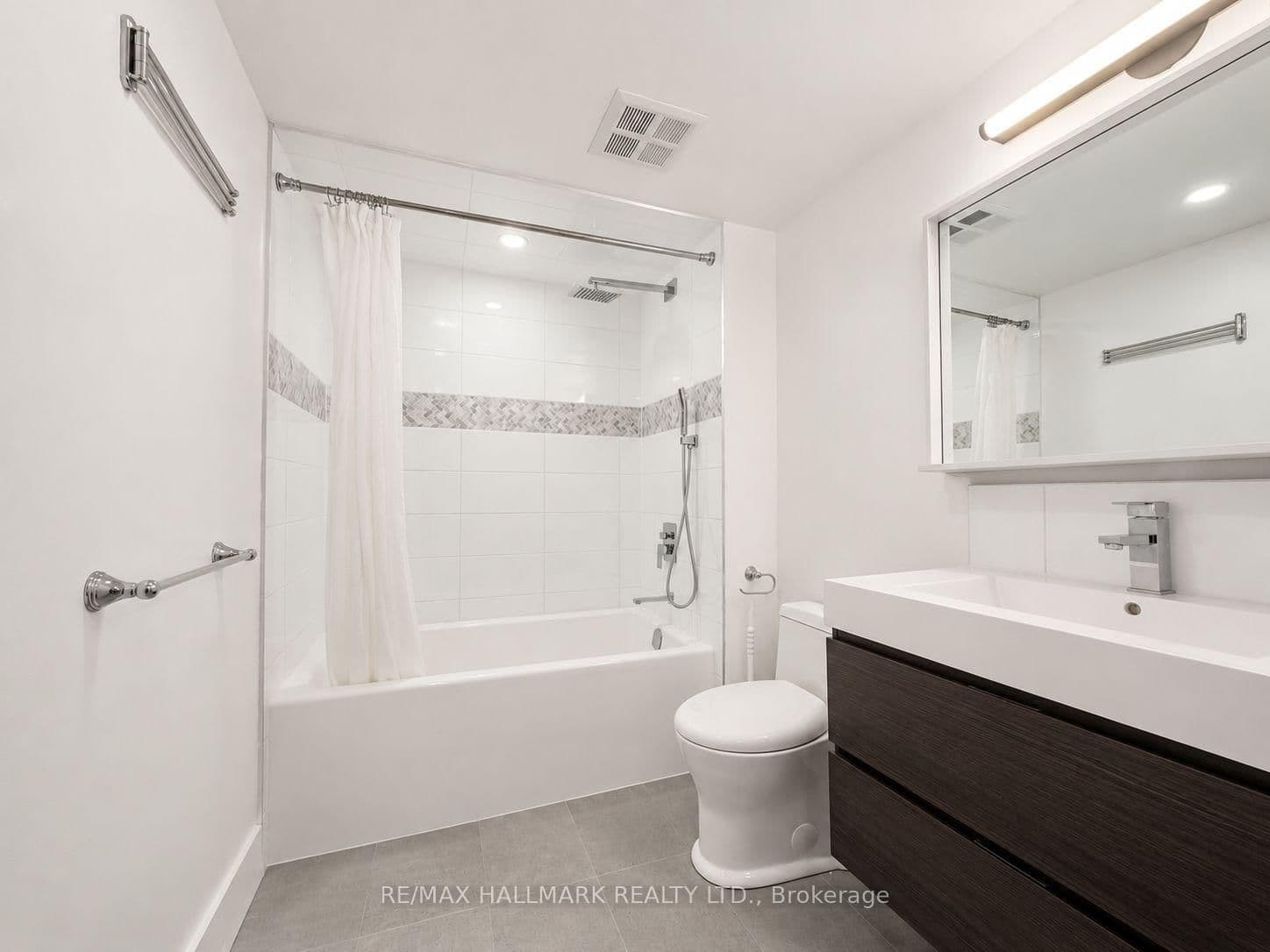 95 Lombard Street, Unit 805 thumbnail 23