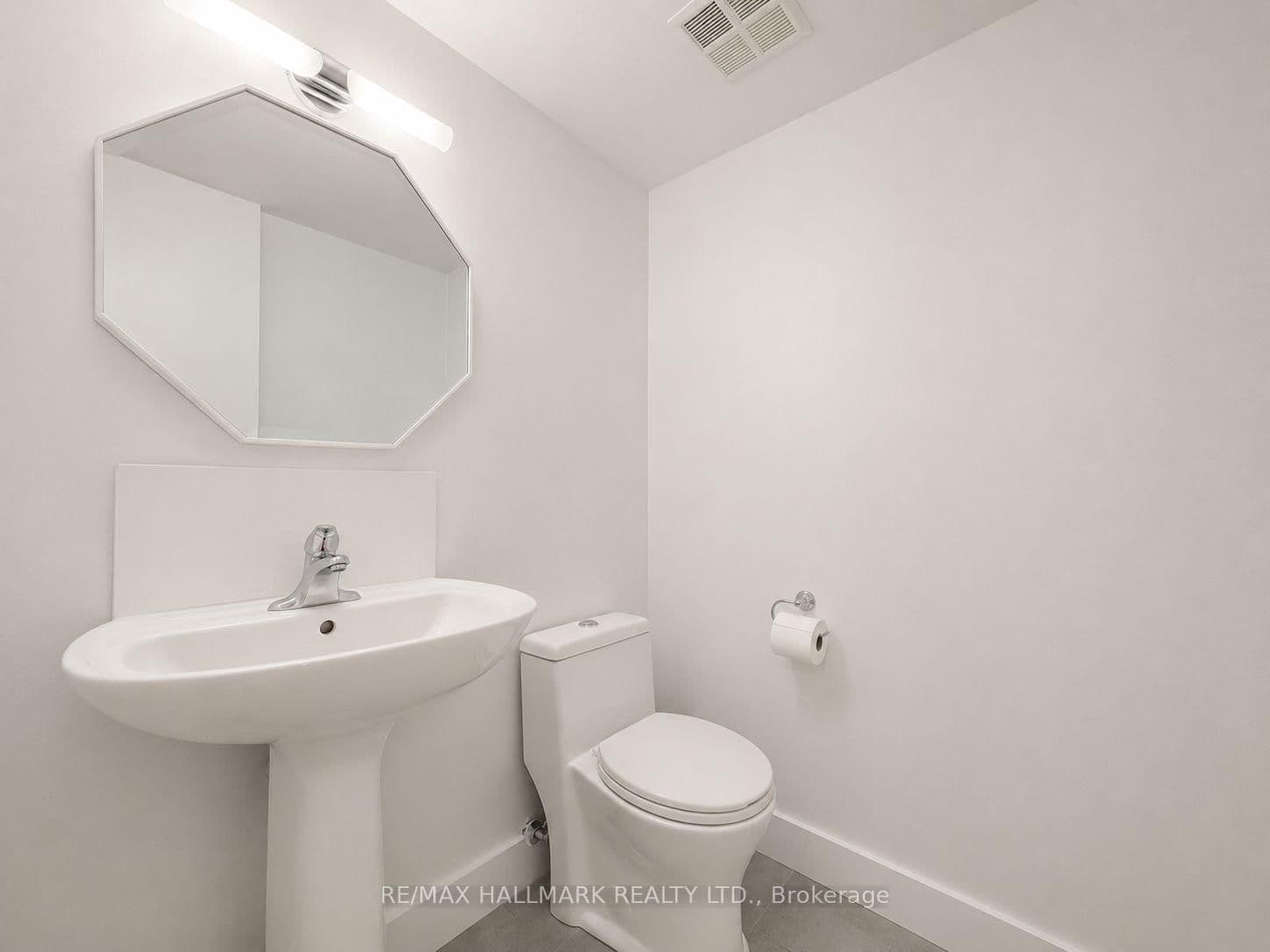 95 Lombard Street, Unit 805 thumbnail 24