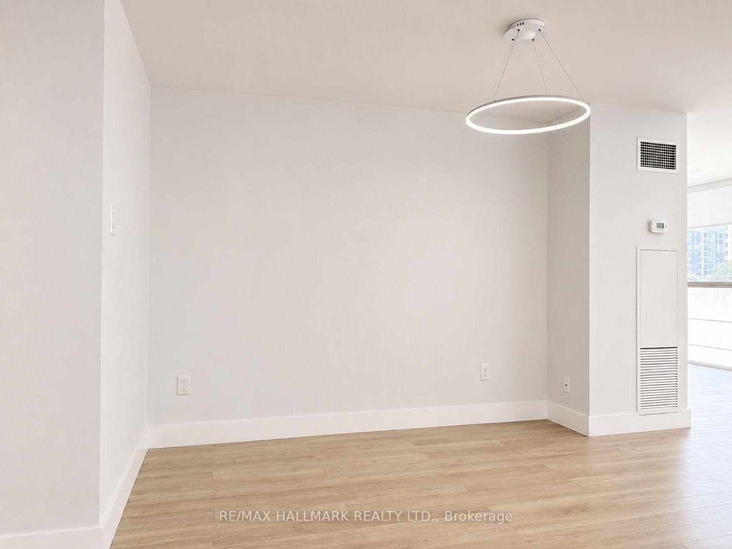 95 Lombard Street, Unit 805 thumbnail 8