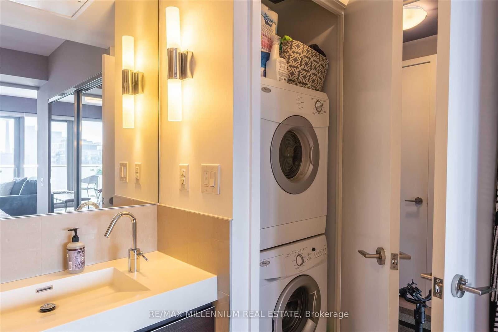 70 Distillery Lane, Unit 3108 thumbnail 14