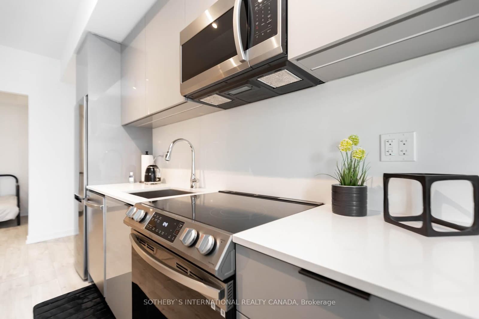 50 Power Street, Unit 1320 thumbnail 16
