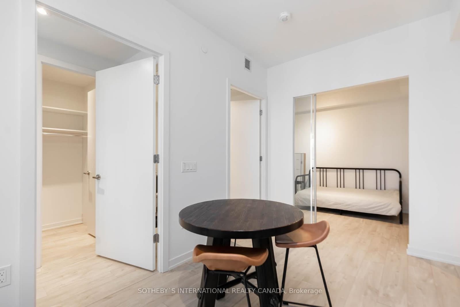50 Power Street, Unit 1320 thumbnail 17