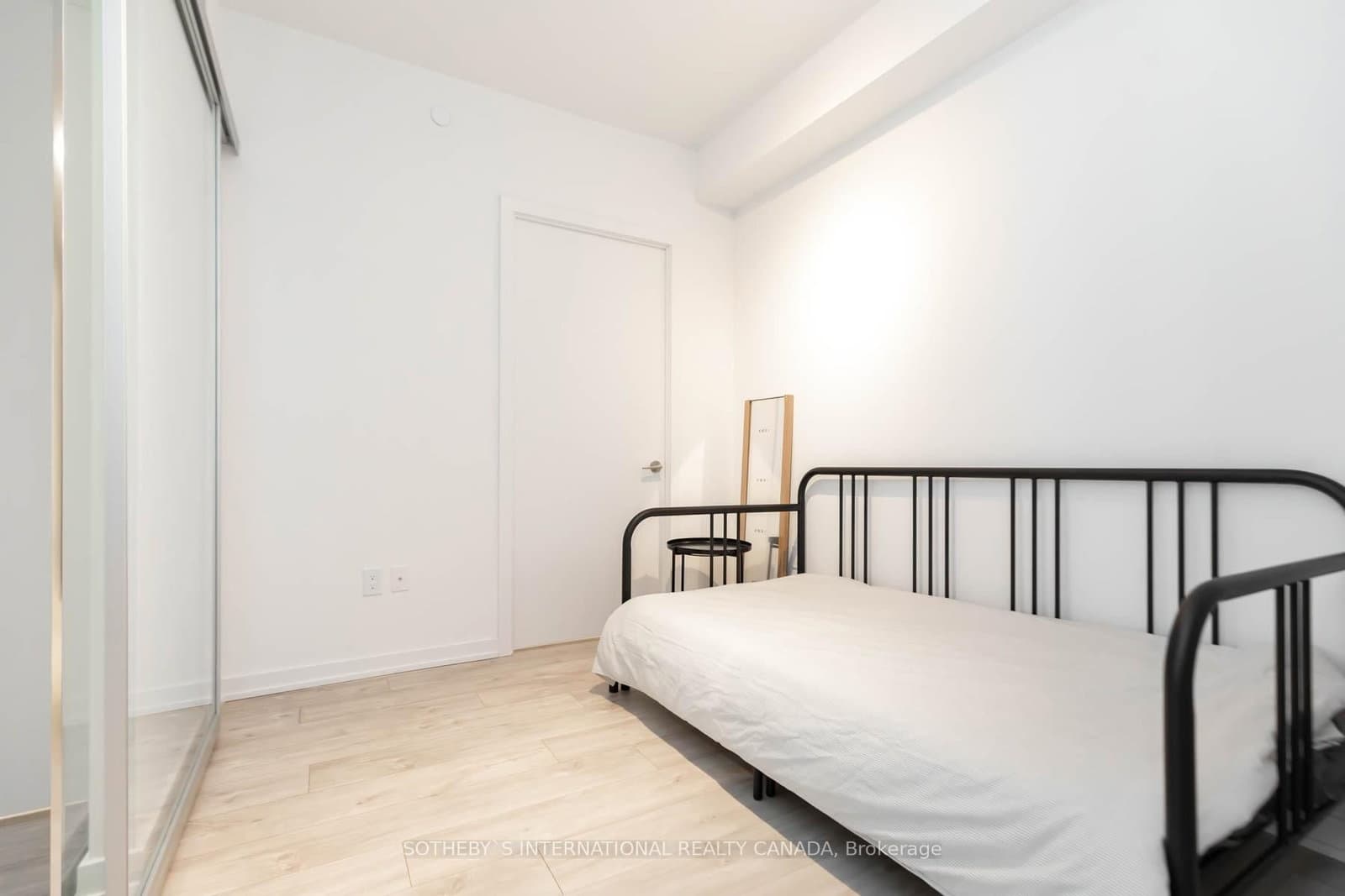 50 Power Street, Unit 1320 thumbnail 26