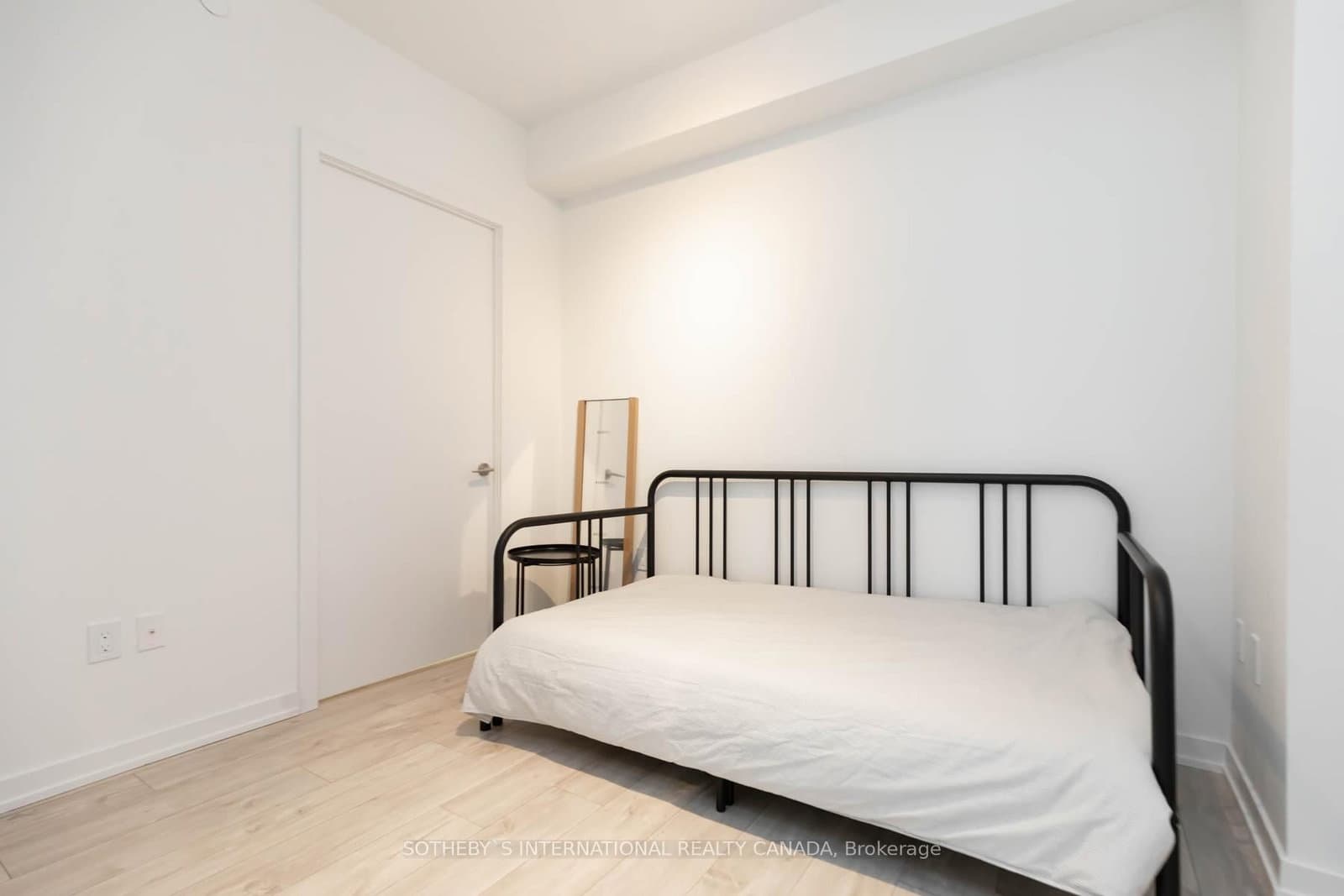 50 Power Street, Unit 1320 thumbnail 28