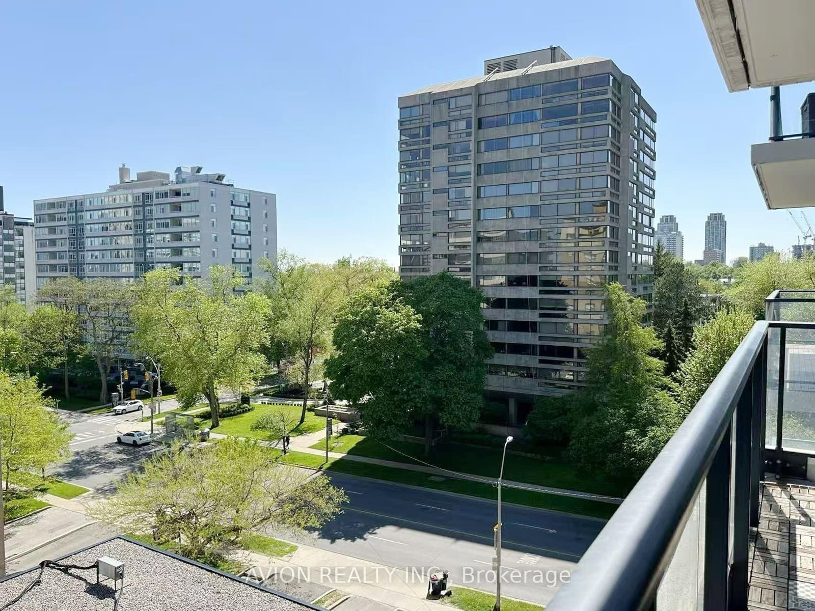 609 Avenue Road, Unit 606 thumbnail 11