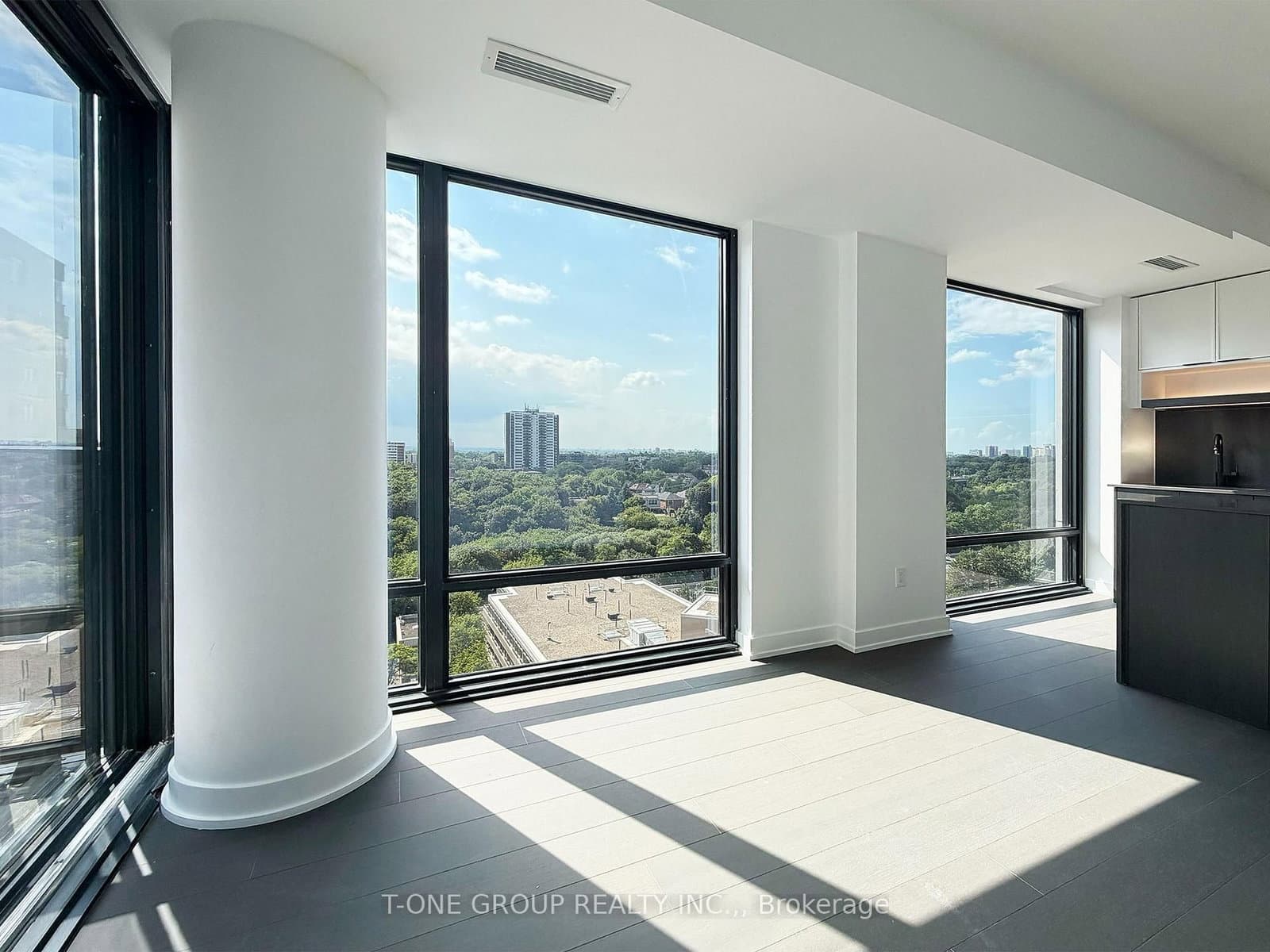 91 Montclair Avenue, Unit 1706