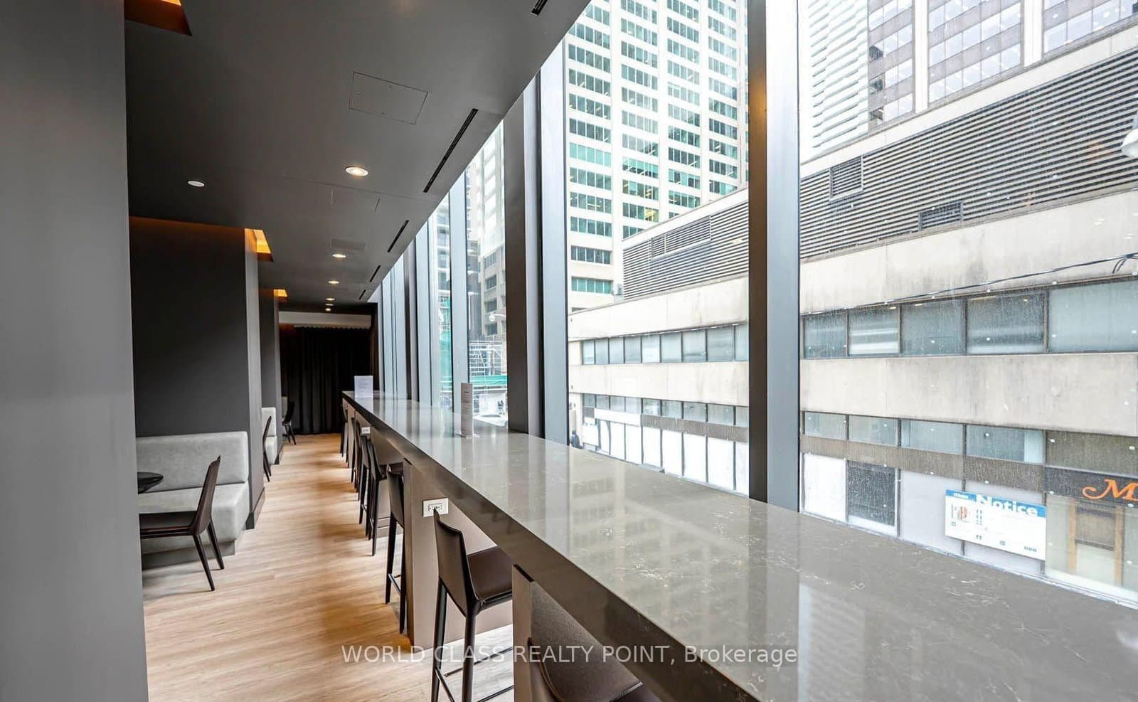 8 Cumberland Street, Unit 2404 thumbnail 14