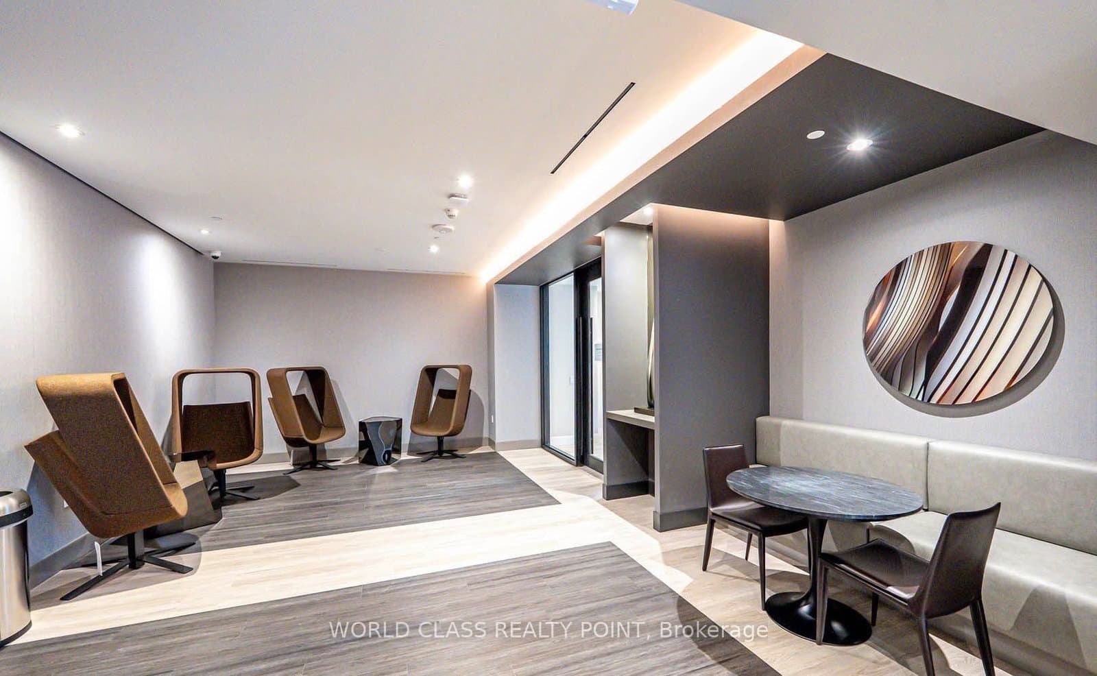 8 Cumberland Street, Unit 2404 thumbnail 16