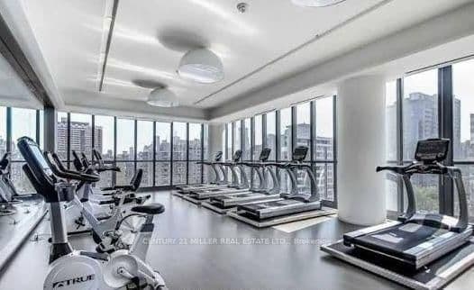 101 Charles Street E, Unit 1509 thumbnail 8