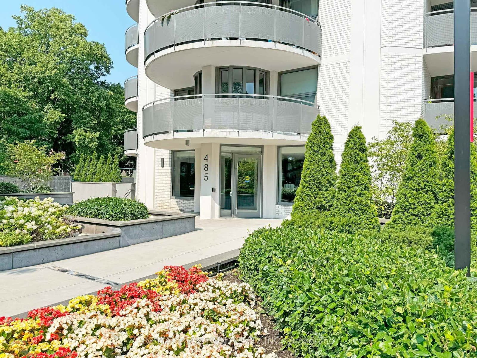 485 Huron Street, Unit 201 thumbnail 15