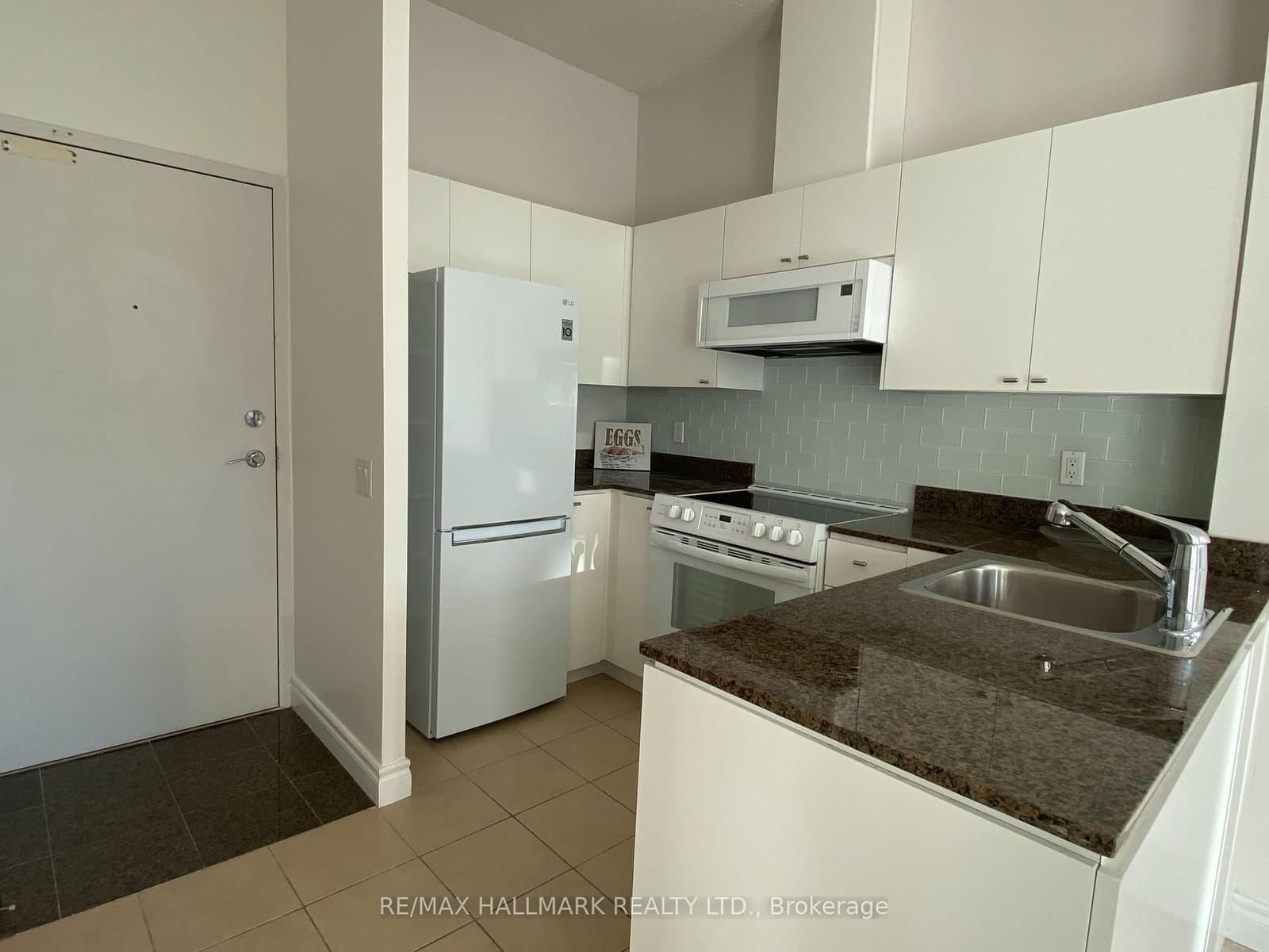 361 Front Street W, Unit 107 thumbnail 10