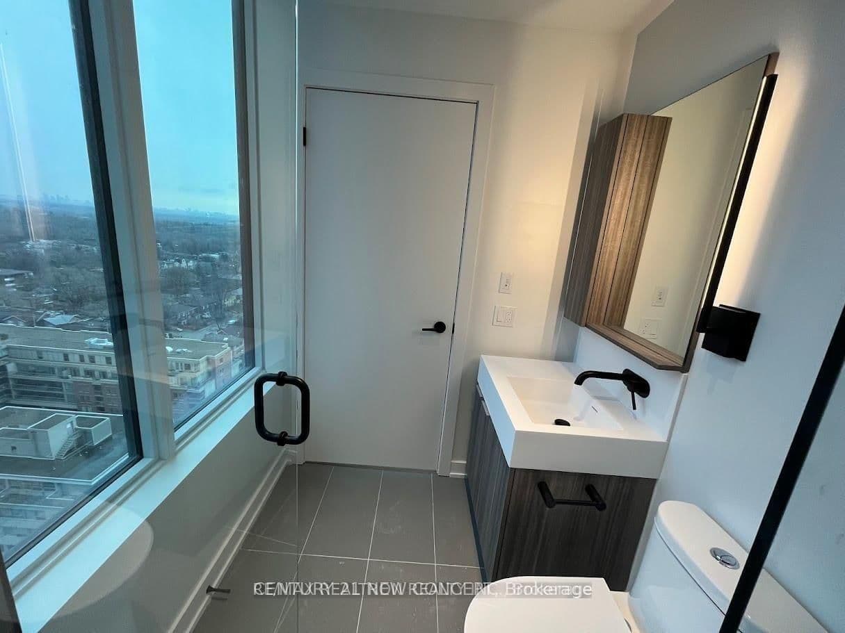 117 Broadway Avenue, Unit 1109 thumbnail 3