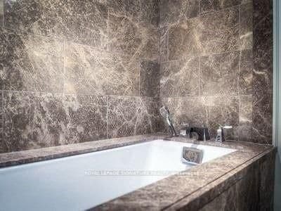 55 Scollard Street, Unit 406 thumbnail 10