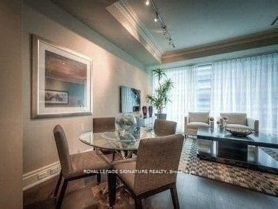 55 Scollard Street, Unit 406 thumbnail 11