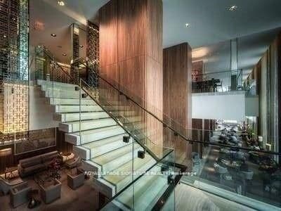 55 Scollard Street, Unit 406 thumbnail 6