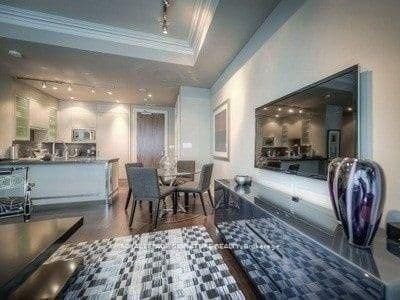 55 Scollard Street, Unit 406 thumbnail 9