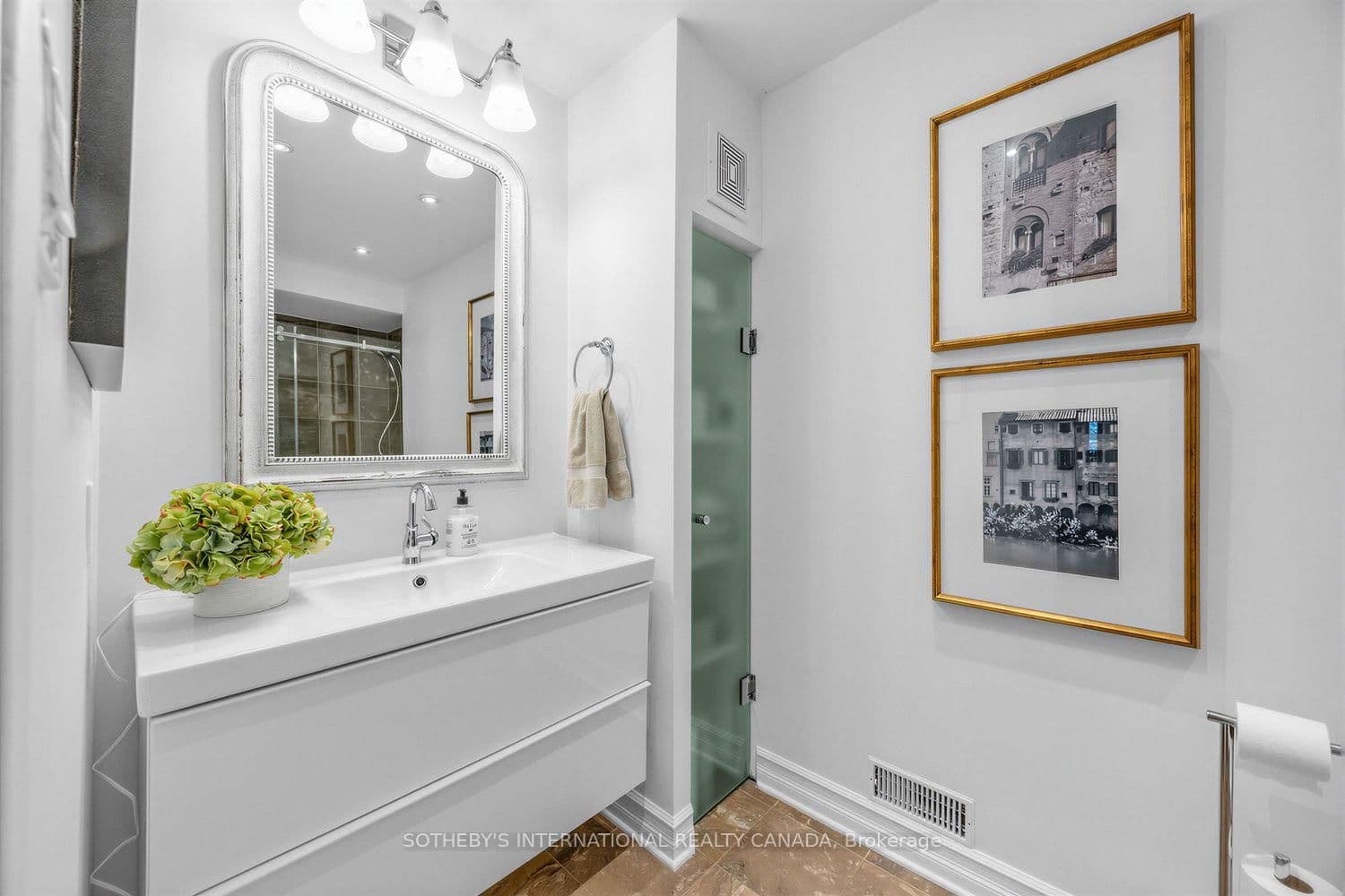 142 Pears Avenue, Unit A10 thumbnail 16