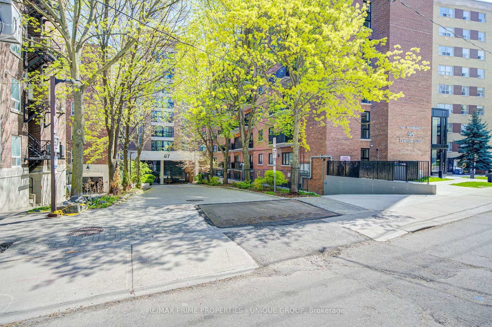 97 Lawton Boulevard, Unit 202 thumbnail 2