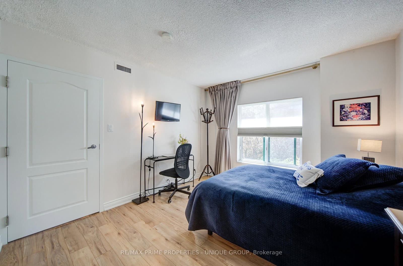 97 Lawton Boulevard, Unit 202 thumbnail 27