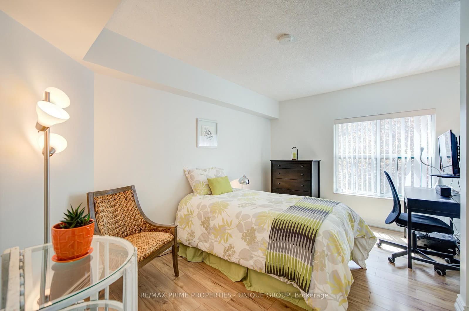 97 Lawton Boulevard, Unit 202 thumbnail 32