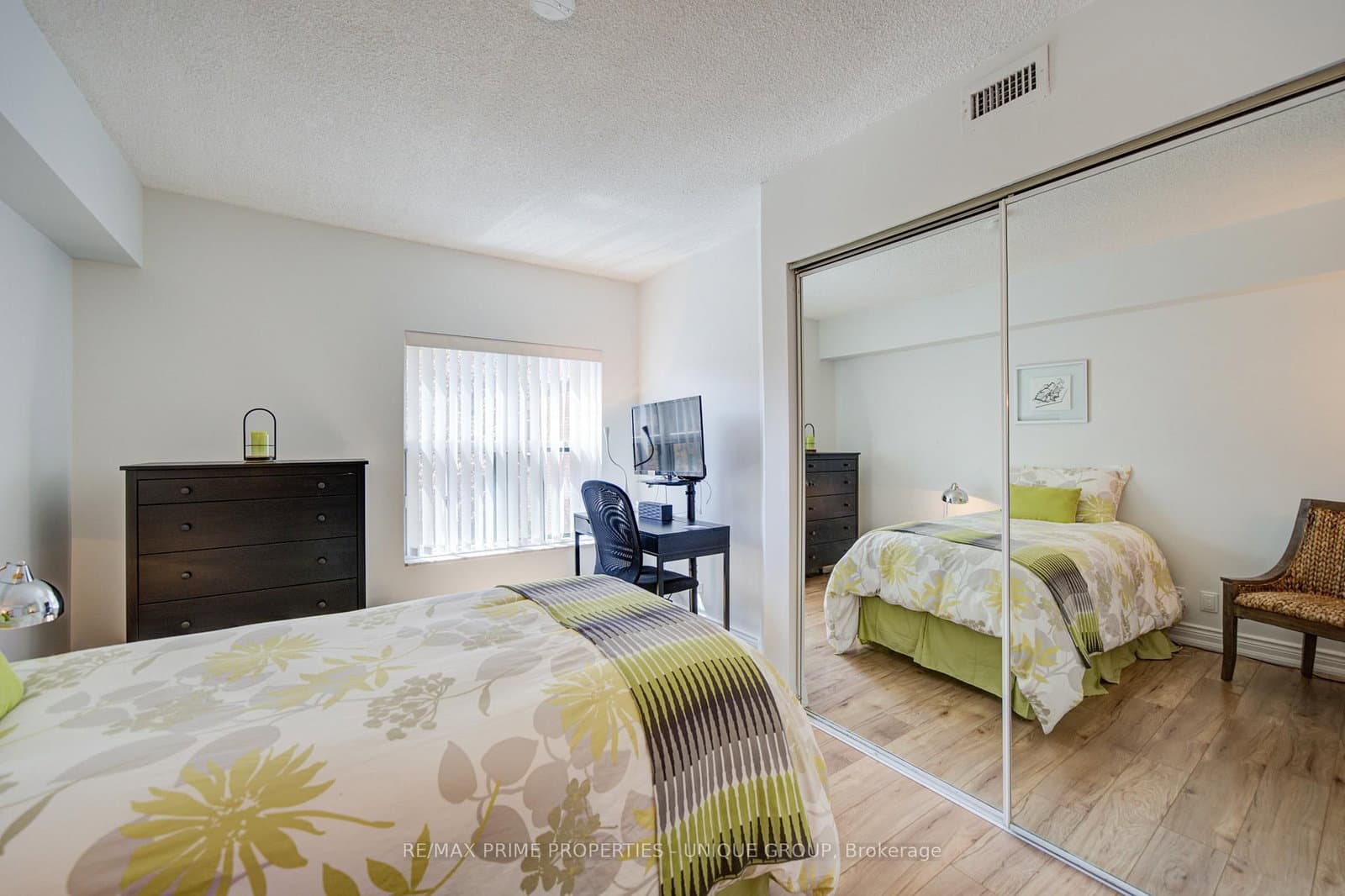 97 Lawton Boulevard, Unit 202 thumbnail 34