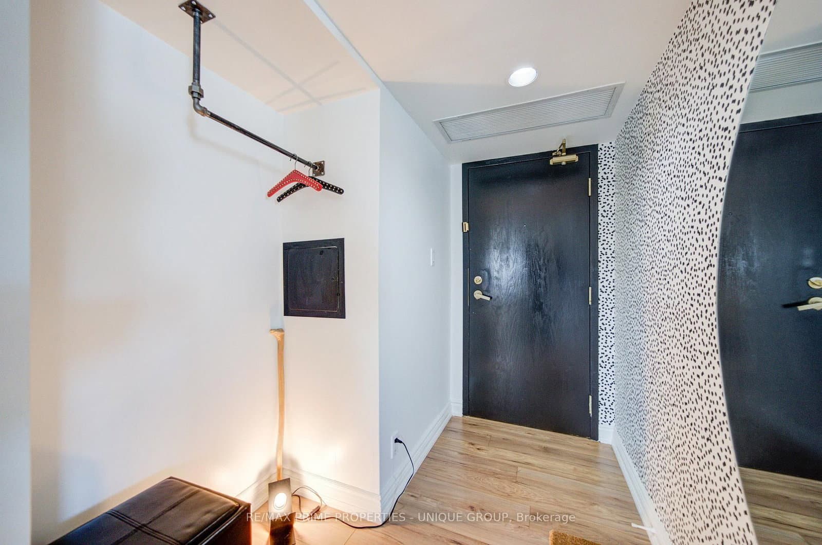 97 Lawton Boulevard, Unit 202 thumbnail 5