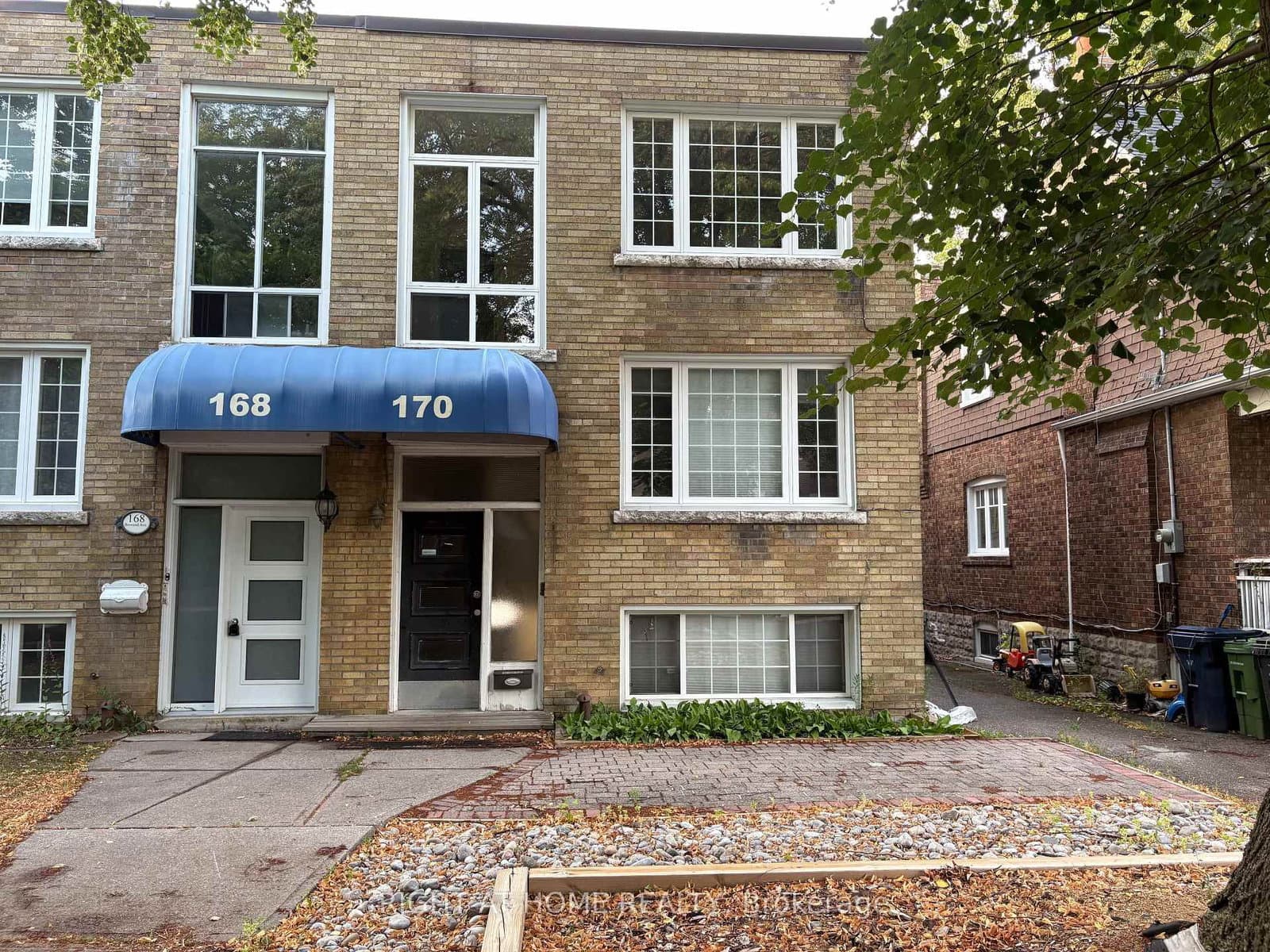 170 Bowood Avenue, Unit one - Image 1