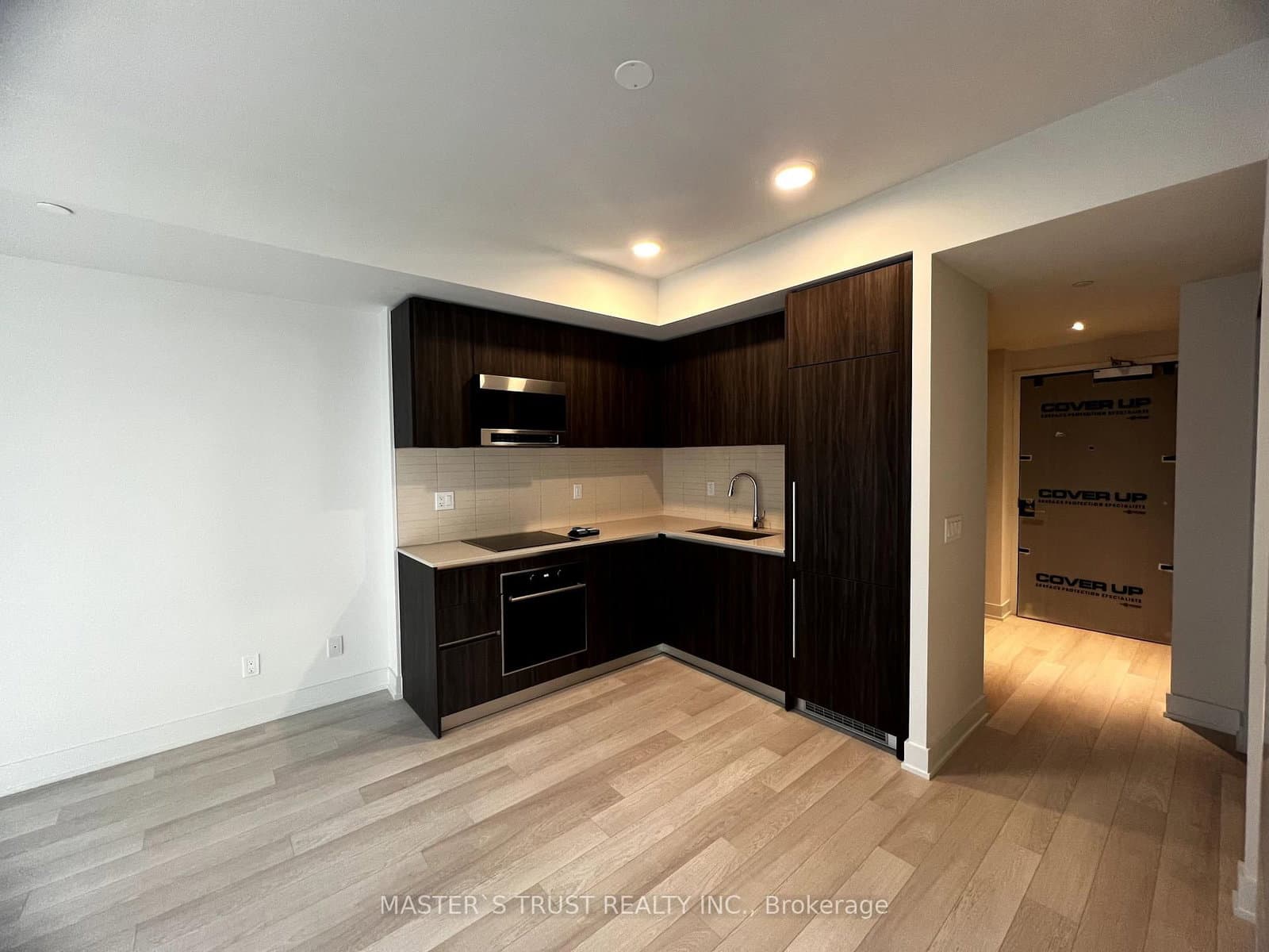 8 Cumberland Street, Unit 1105 thumbnail 8