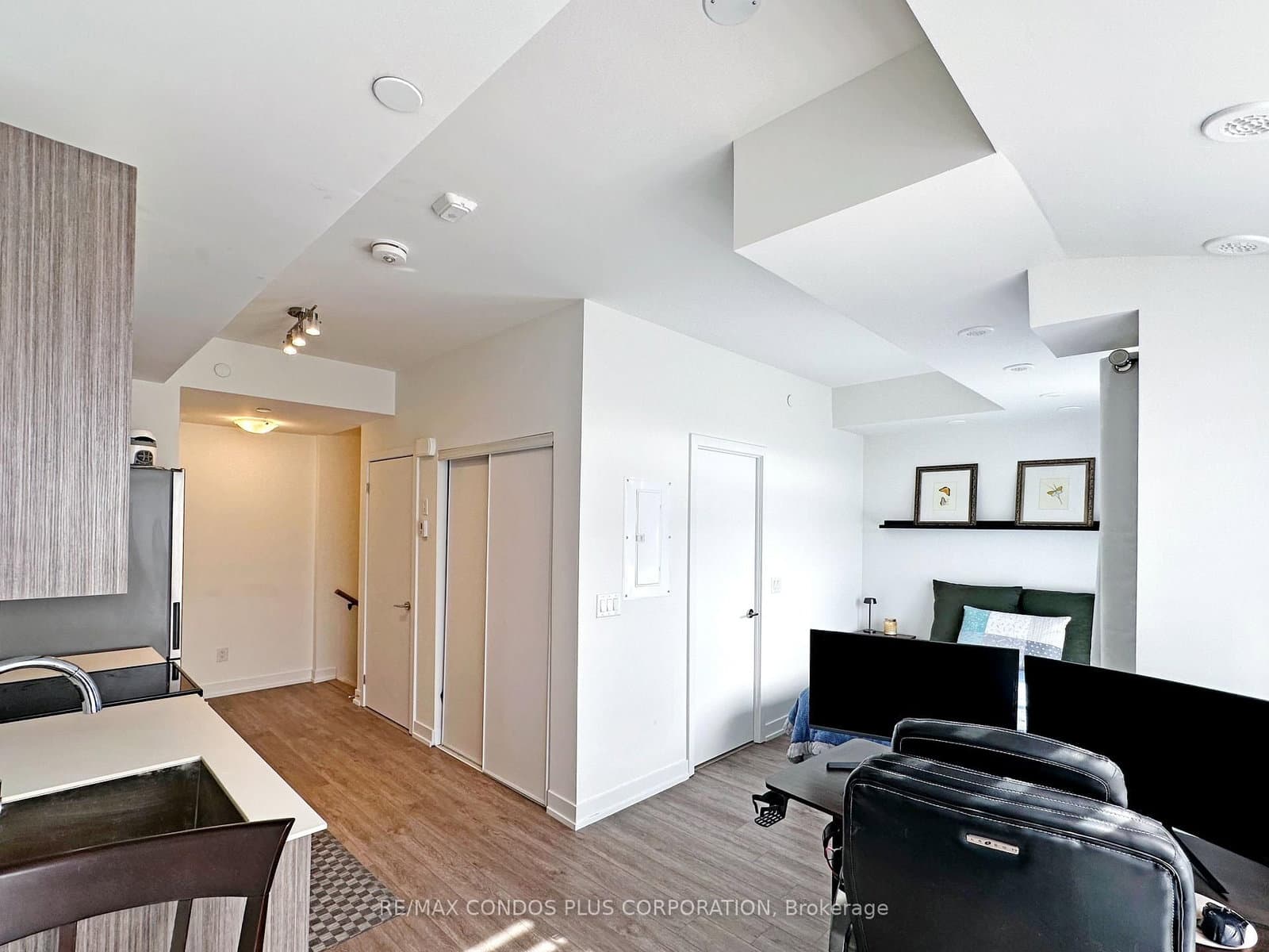871 Sheppard Avenue W, Unit 9 thumbnail 19