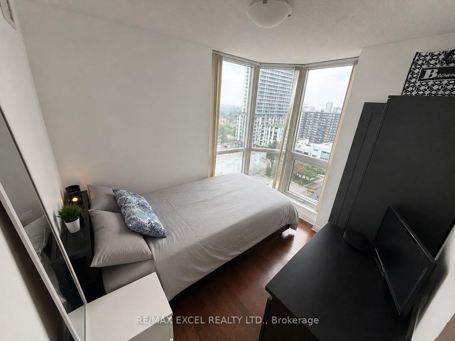 5793 Yonge Street, Unit 1709 thumbnail 9