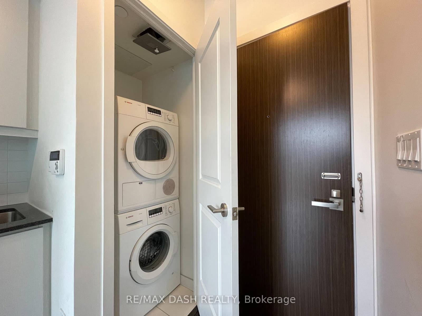 1 The Esplanade Drive, Unit 1005 thumbnail 5