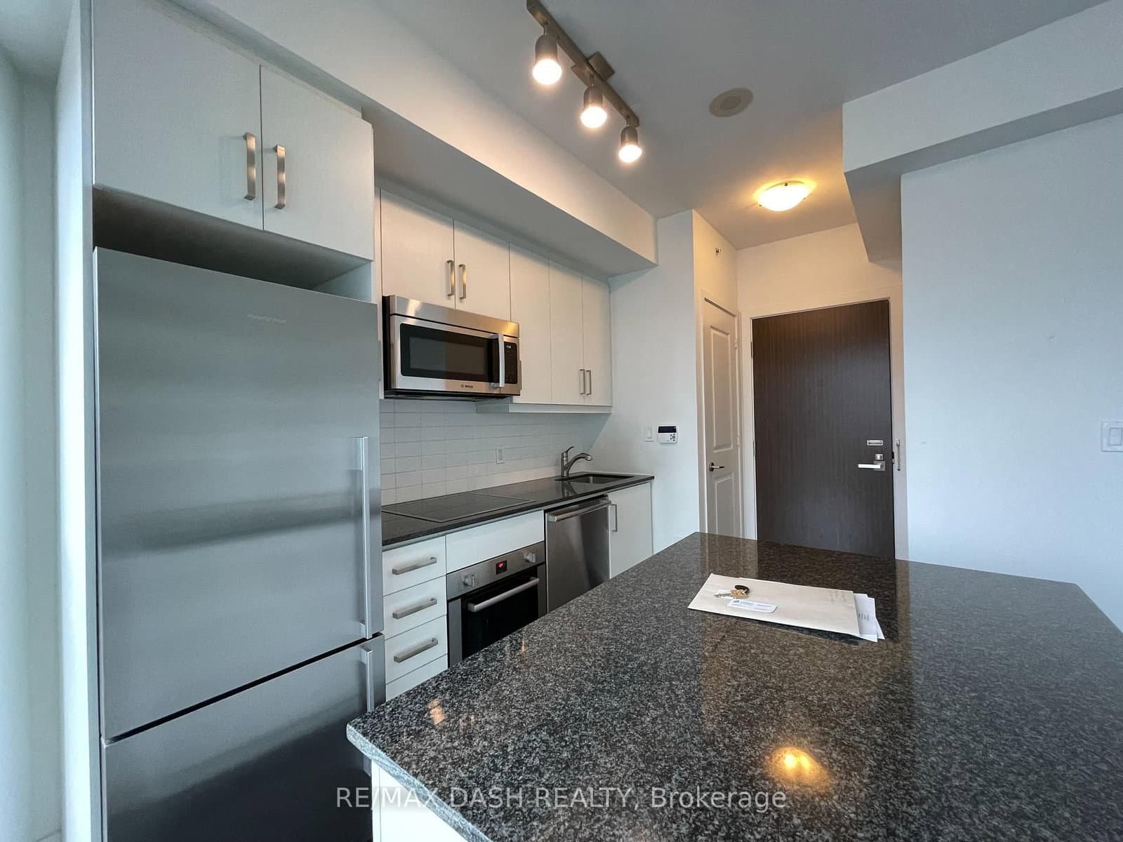1 The Esplanade Drive, Unit 1005 thumbnail 9