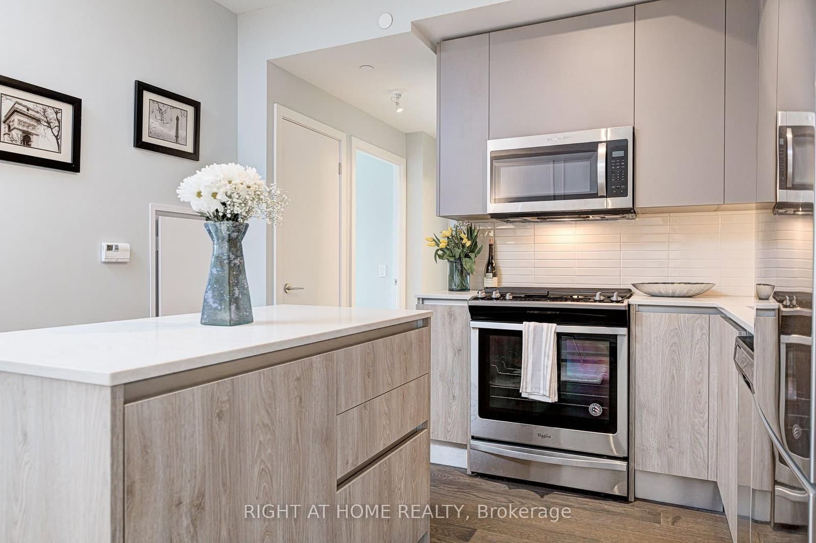 2 Church Street, Unit 411 thumbnail 4