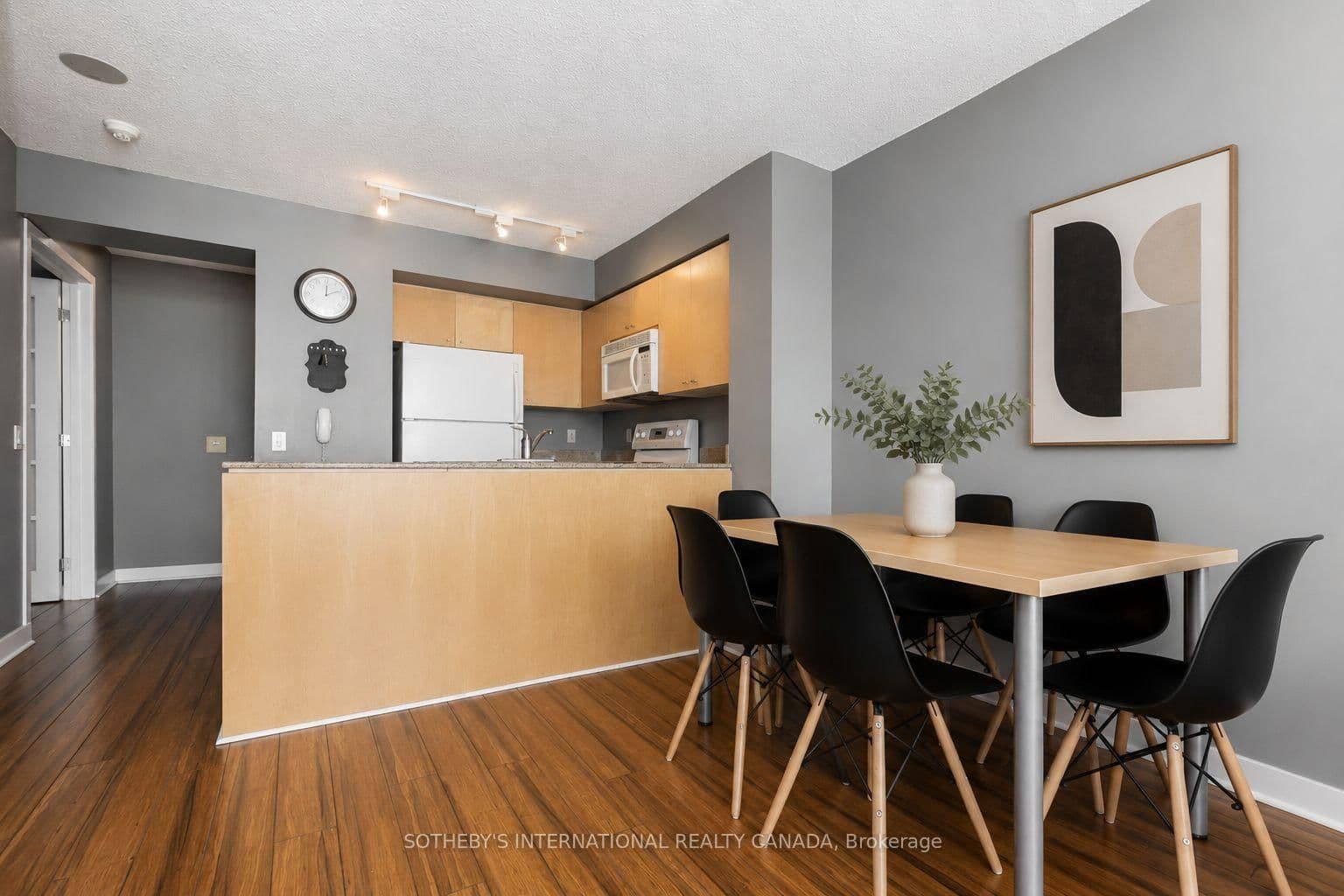 361 Front Street W, Unit 2912 thumbnail 4