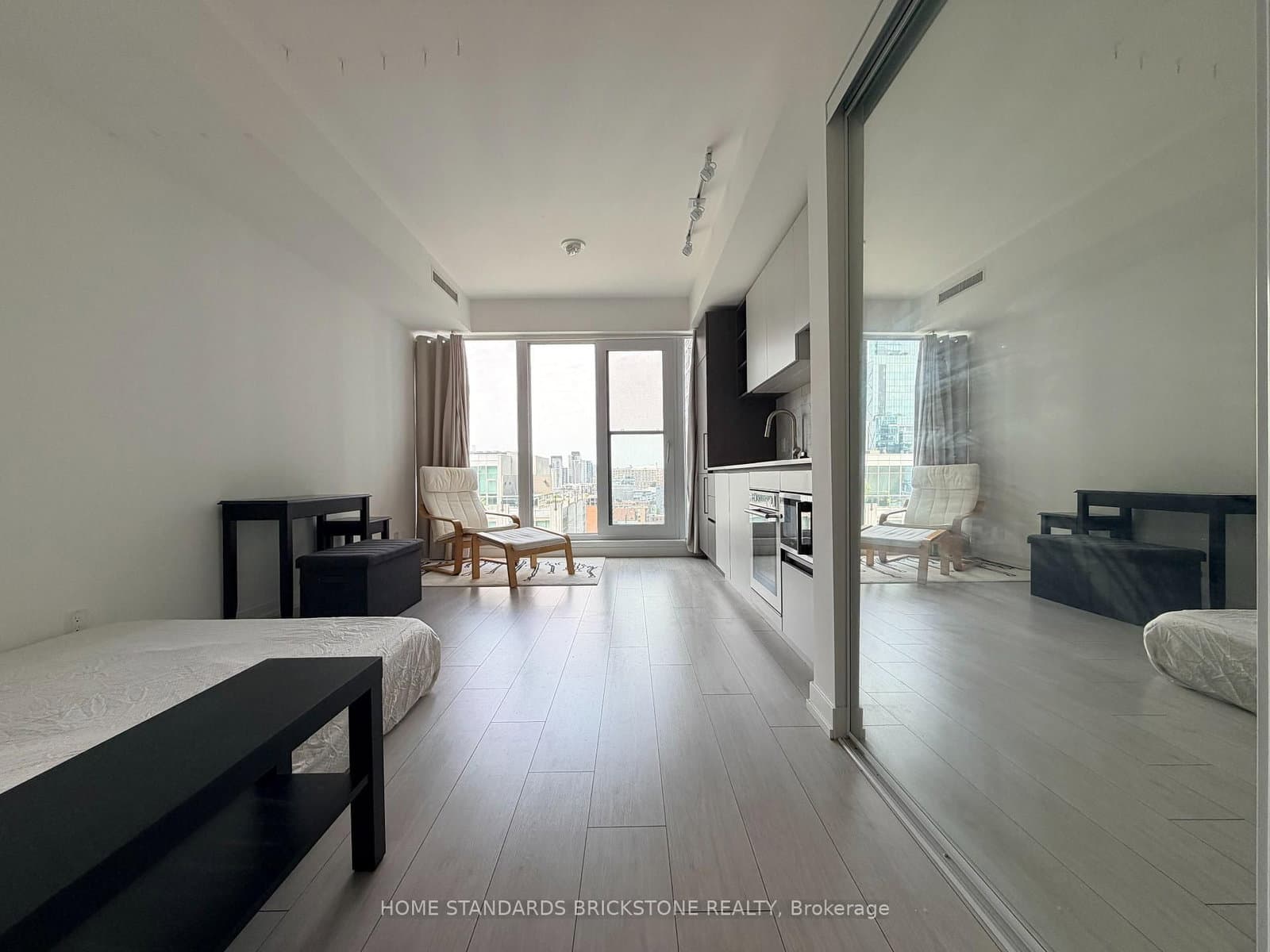 55 Mercer Street, Unit 1903 thumbnail 2