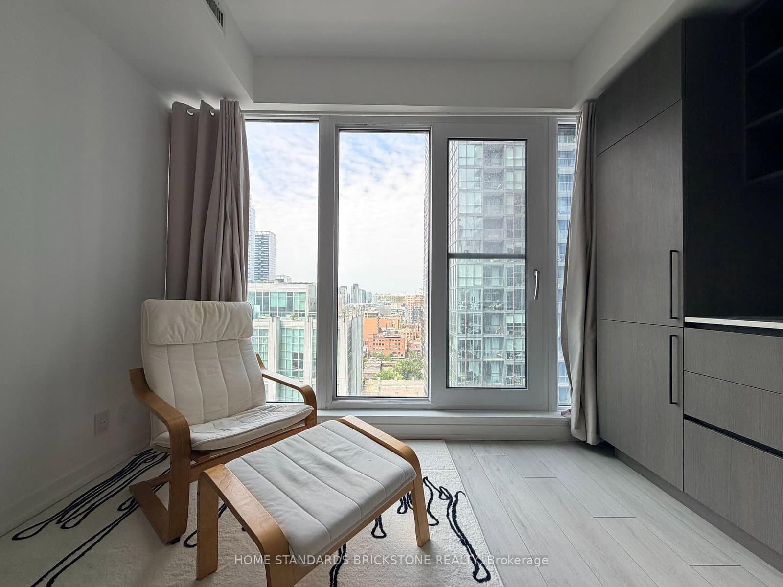 55 Mercer Street, Unit 1903 thumbnail 8