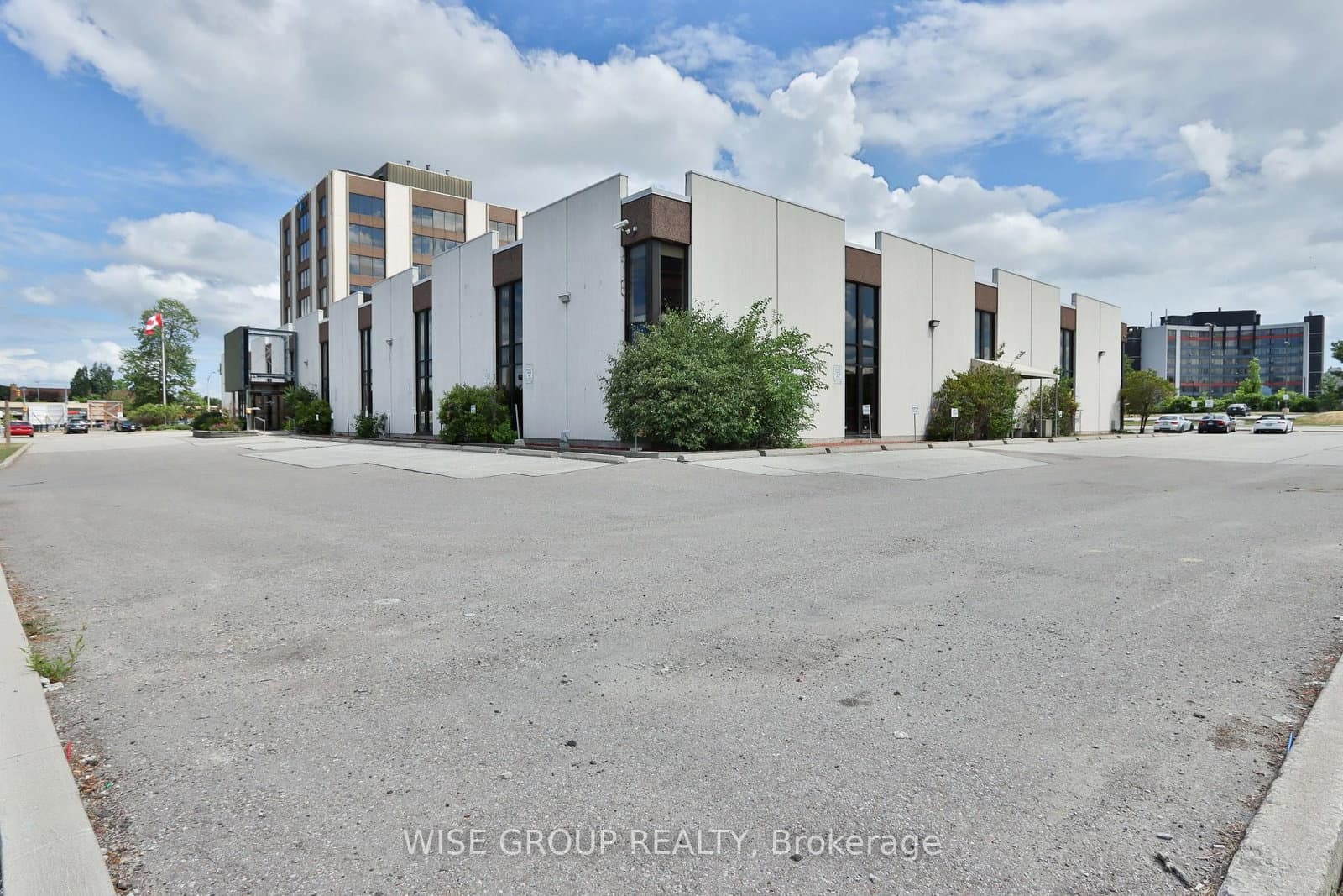 2450 Victoria Park Avenue, Unit 705 thumbnail 6