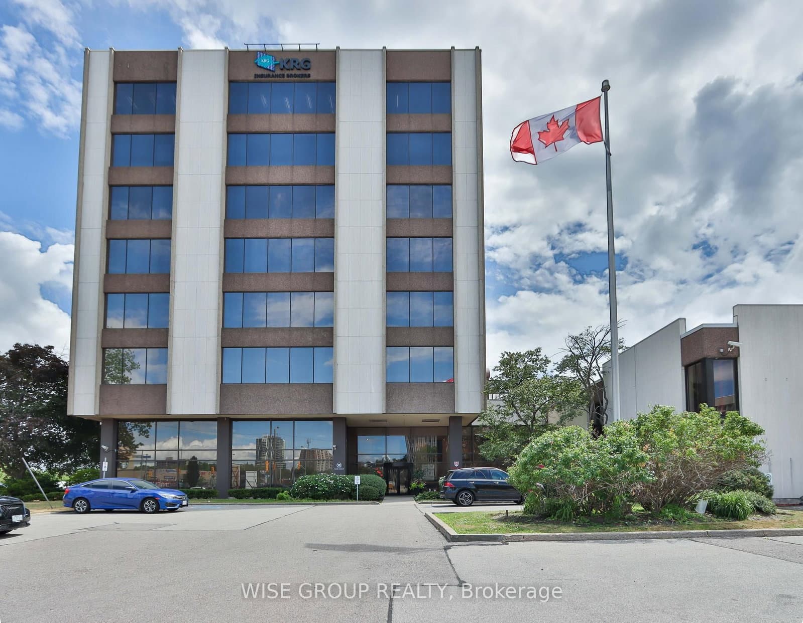 2450 Victoria Park Avenue, Unit 705 thumbnail 8