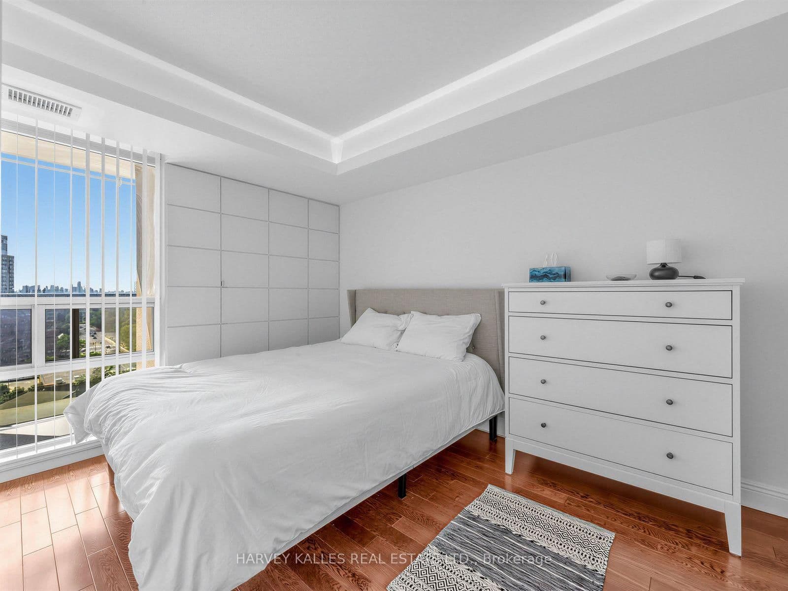 153 Beecroft Road, Unit 1815 thumbnail 17