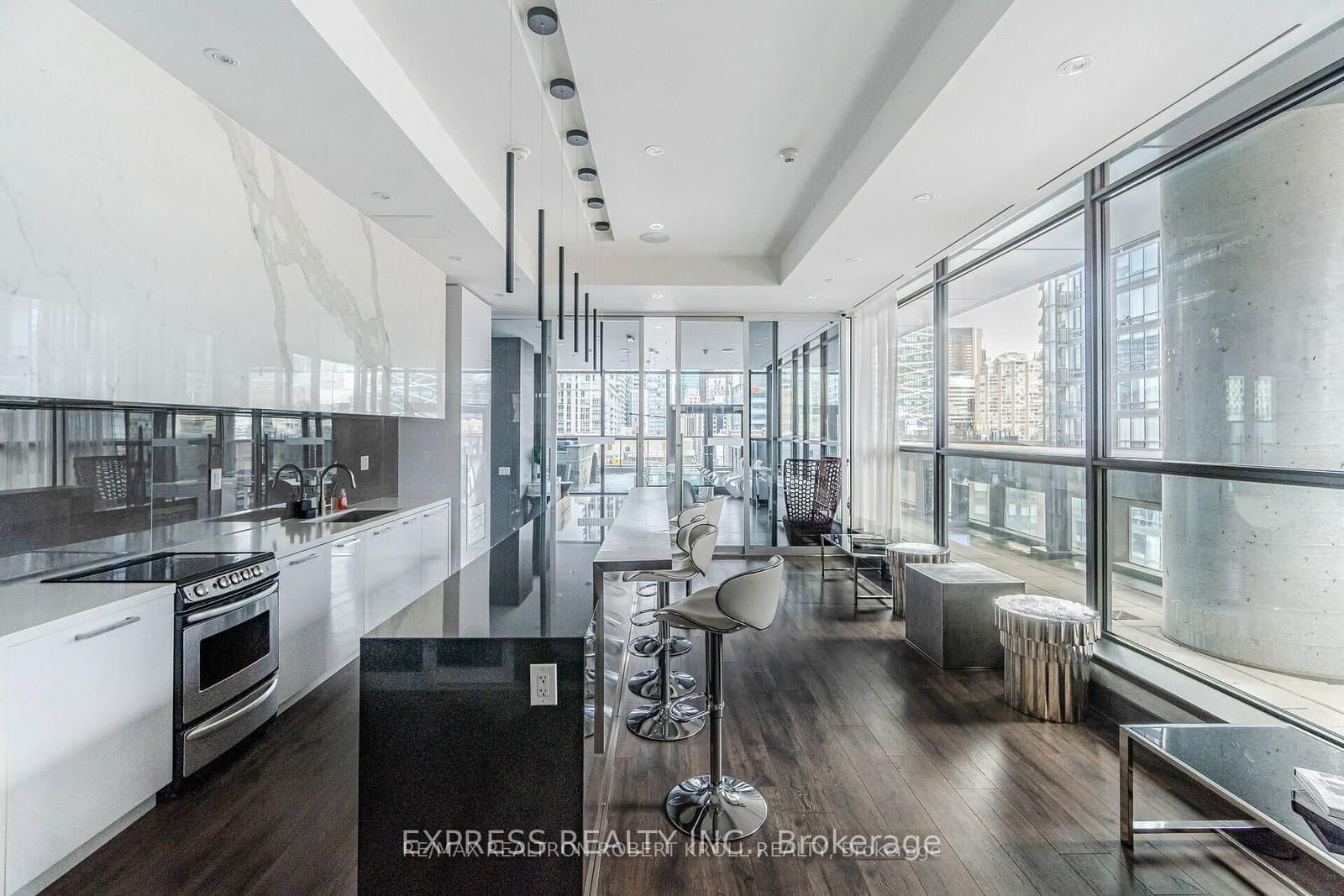 290 Adelaide Street W, Unit 1008 thumbnail 22