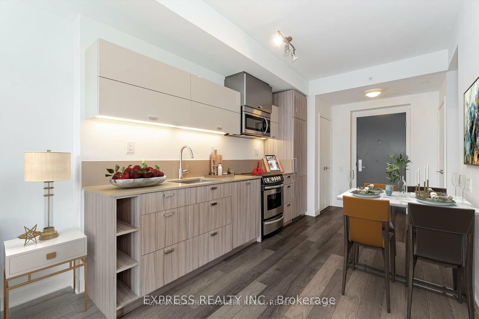 290 Adelaide Street W, Unit 1008 thumbnail 7