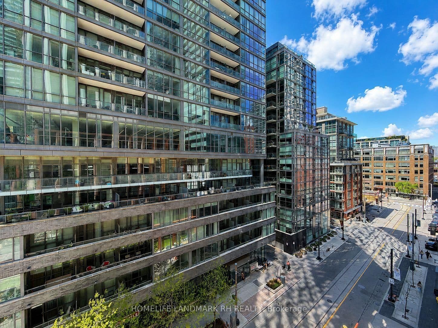 400 King Street W, Unit 619 thumbnail 14