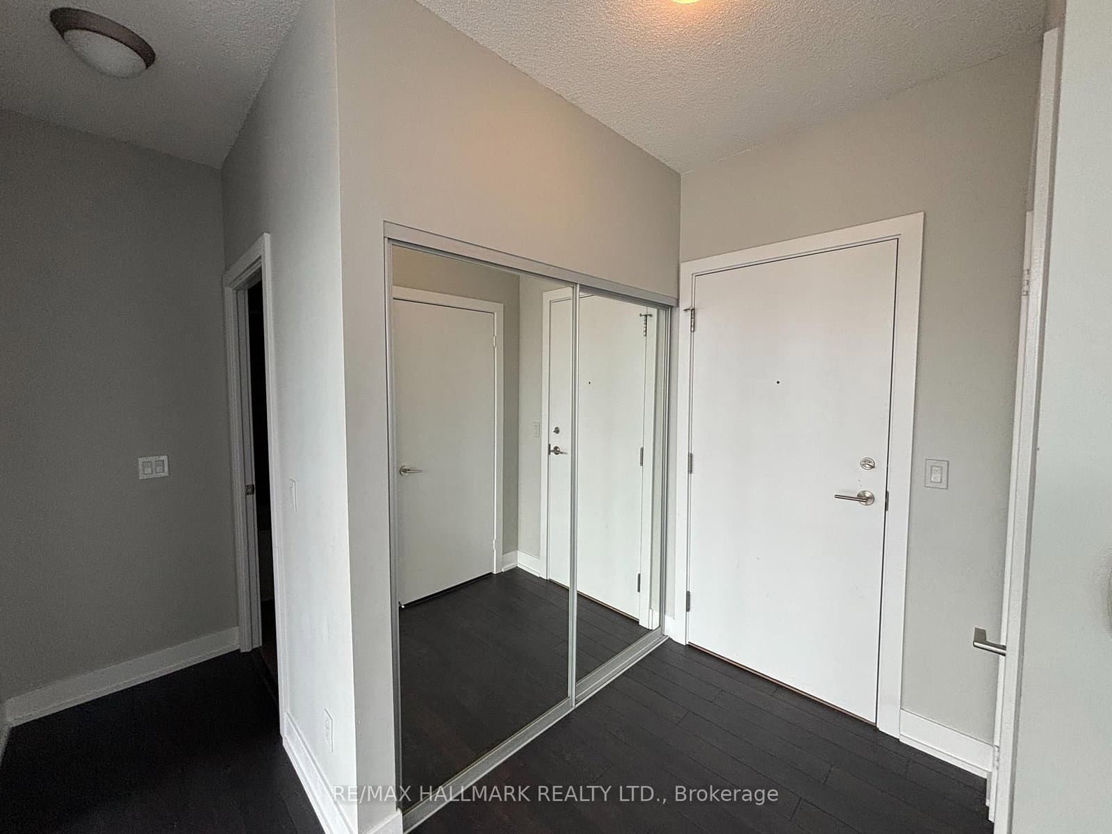 90 Stadium Road, Unit 905 thumbnail 30