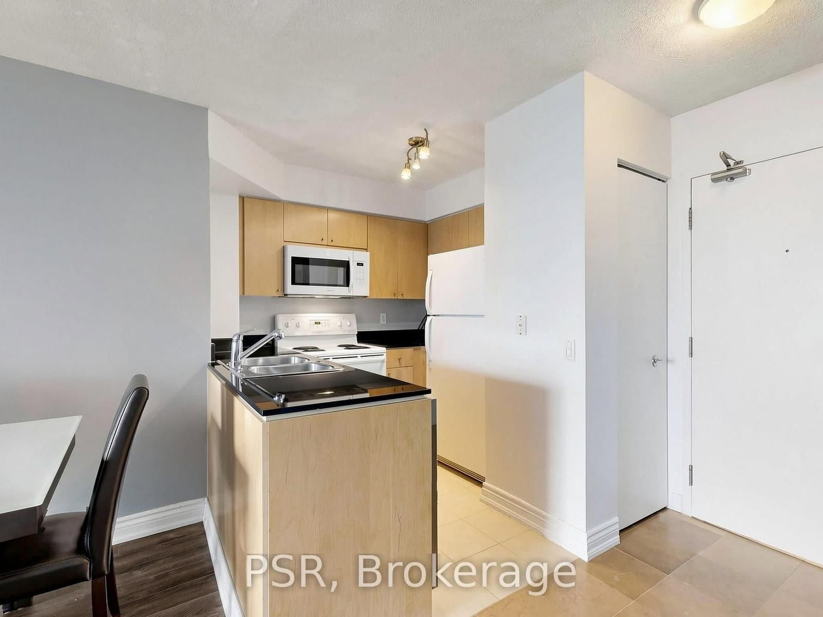 373 Front Street W, Unit 2006 thumbnail 18