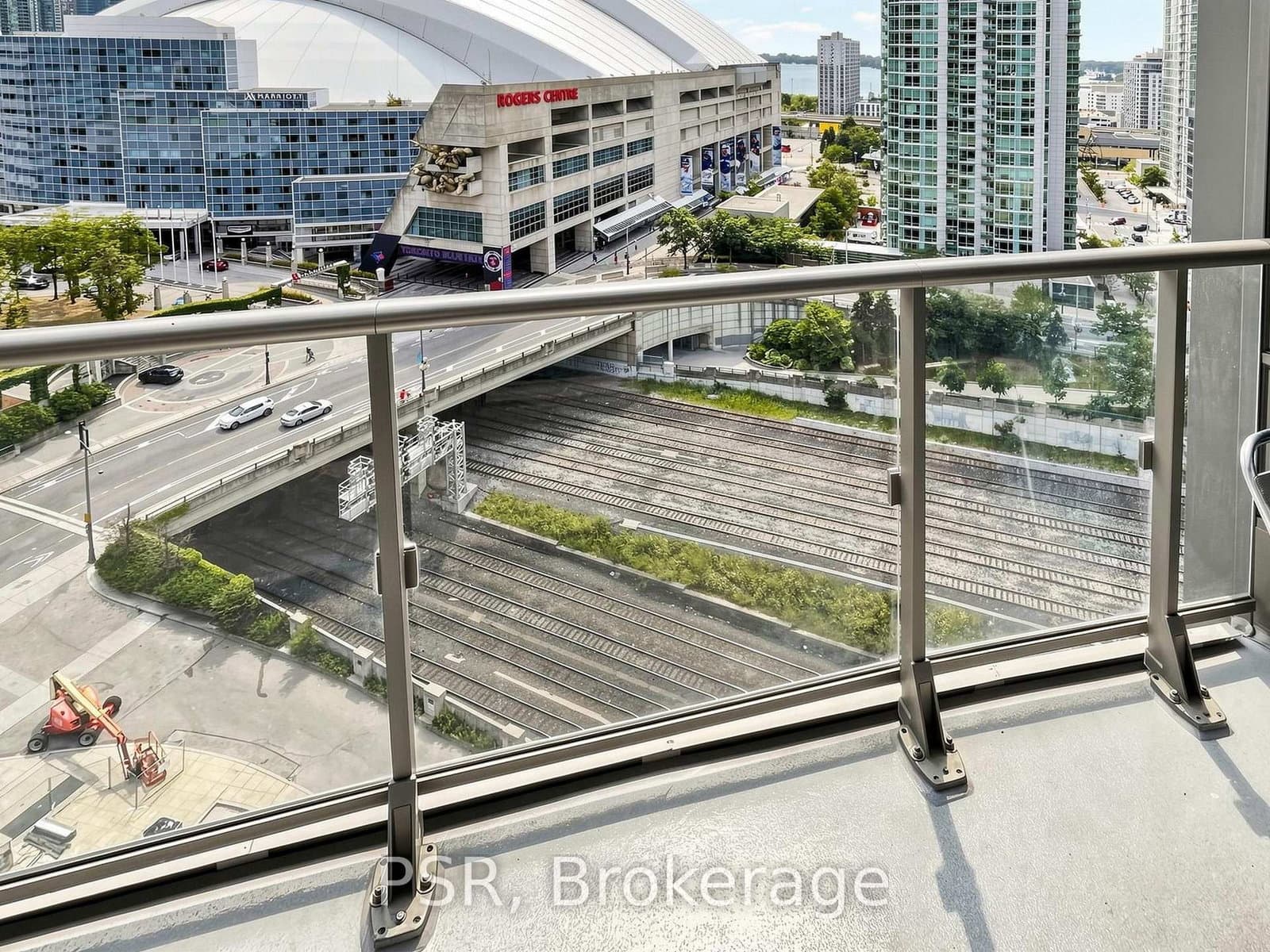 373 Front Street W, Unit 2006 thumbnail 9