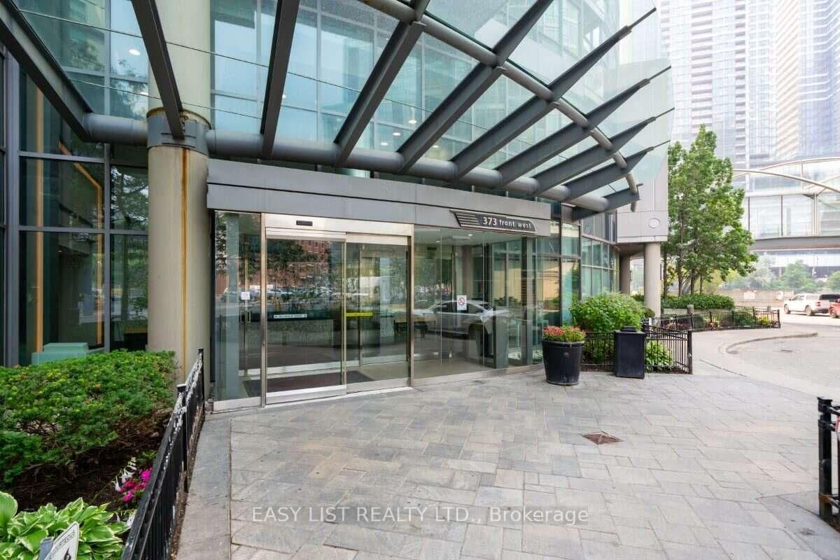 373 Front Street W, Unit 101 thumbnail 32