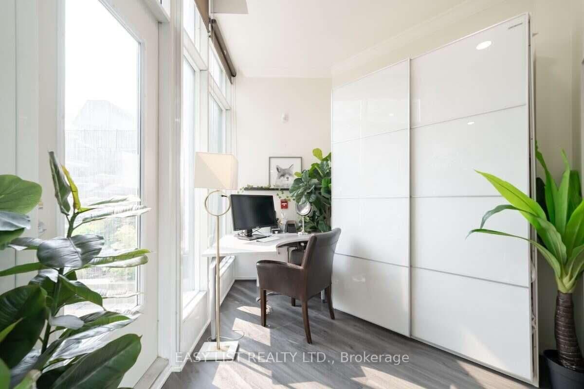 373 Front Street W, Unit 101 thumbnail 6