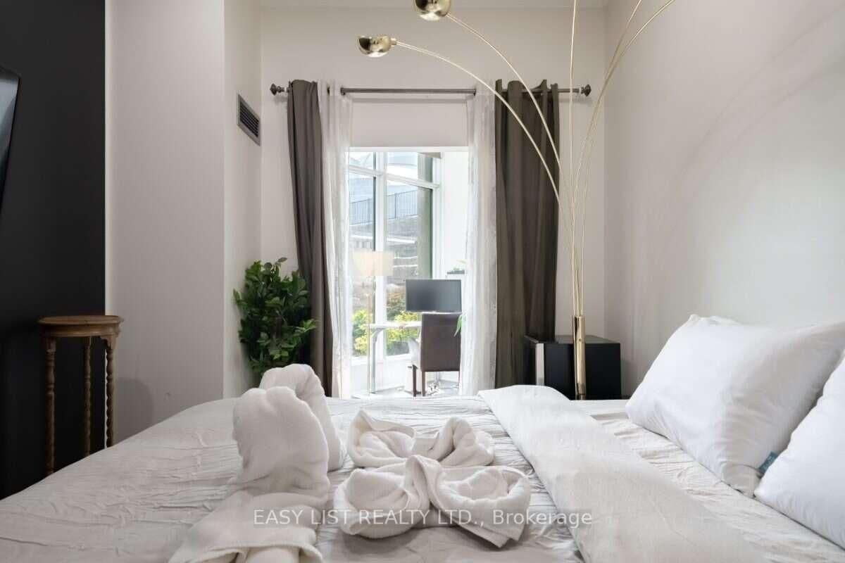 373 Front Street W, Unit 101 thumbnail 7