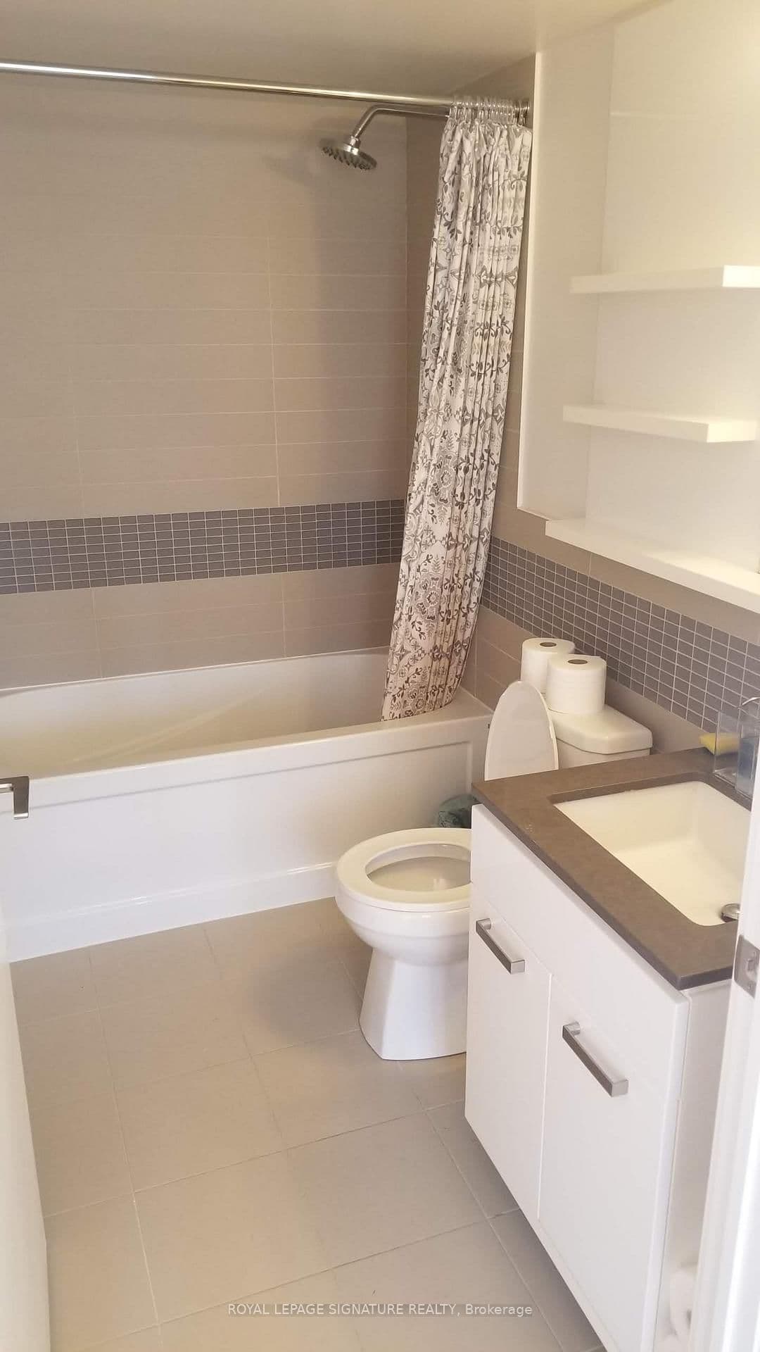 295 Adelaide Street W, Unit 414 thumbnail 14
